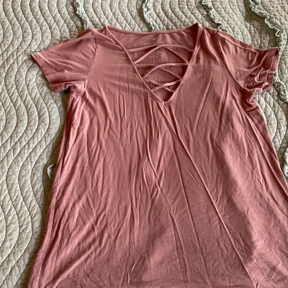 Women’s XS mauve American Eagle blouse